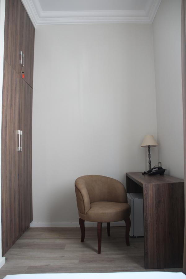 Hotel Hermes Tiranë Ngoại thất bức ảnh