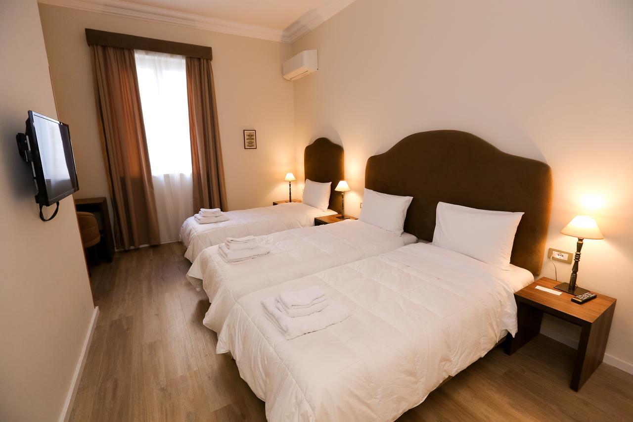 Hotel Hermes Tiranë Ngoại thất bức ảnh